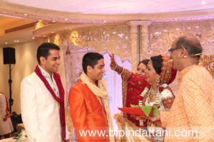 vasudev mehta priest for silent hindu weddings