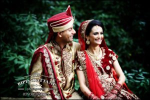 indian wedding photographer at stanmore temple for bride & groom post wedding portraits